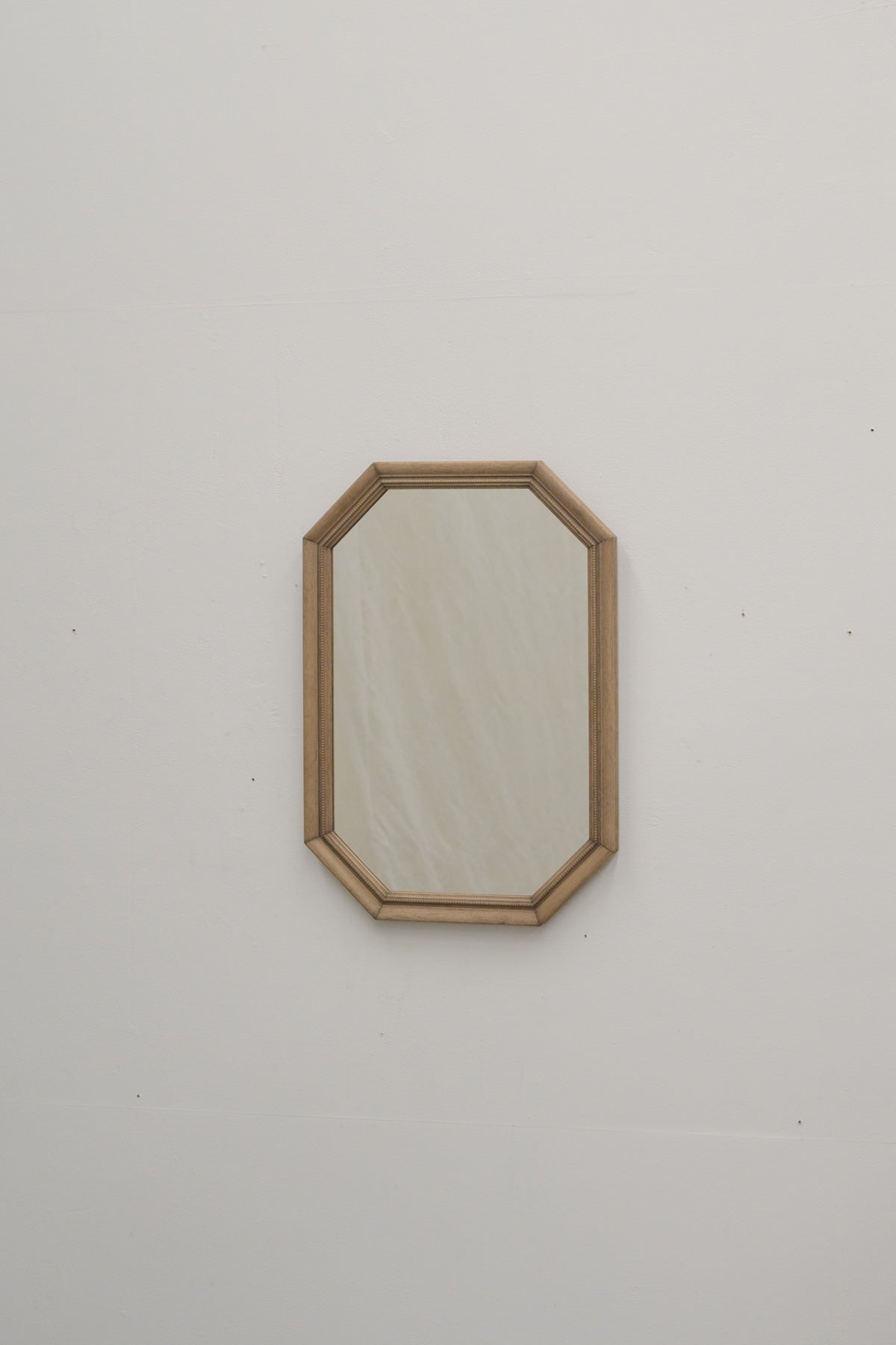 #0787 mirror