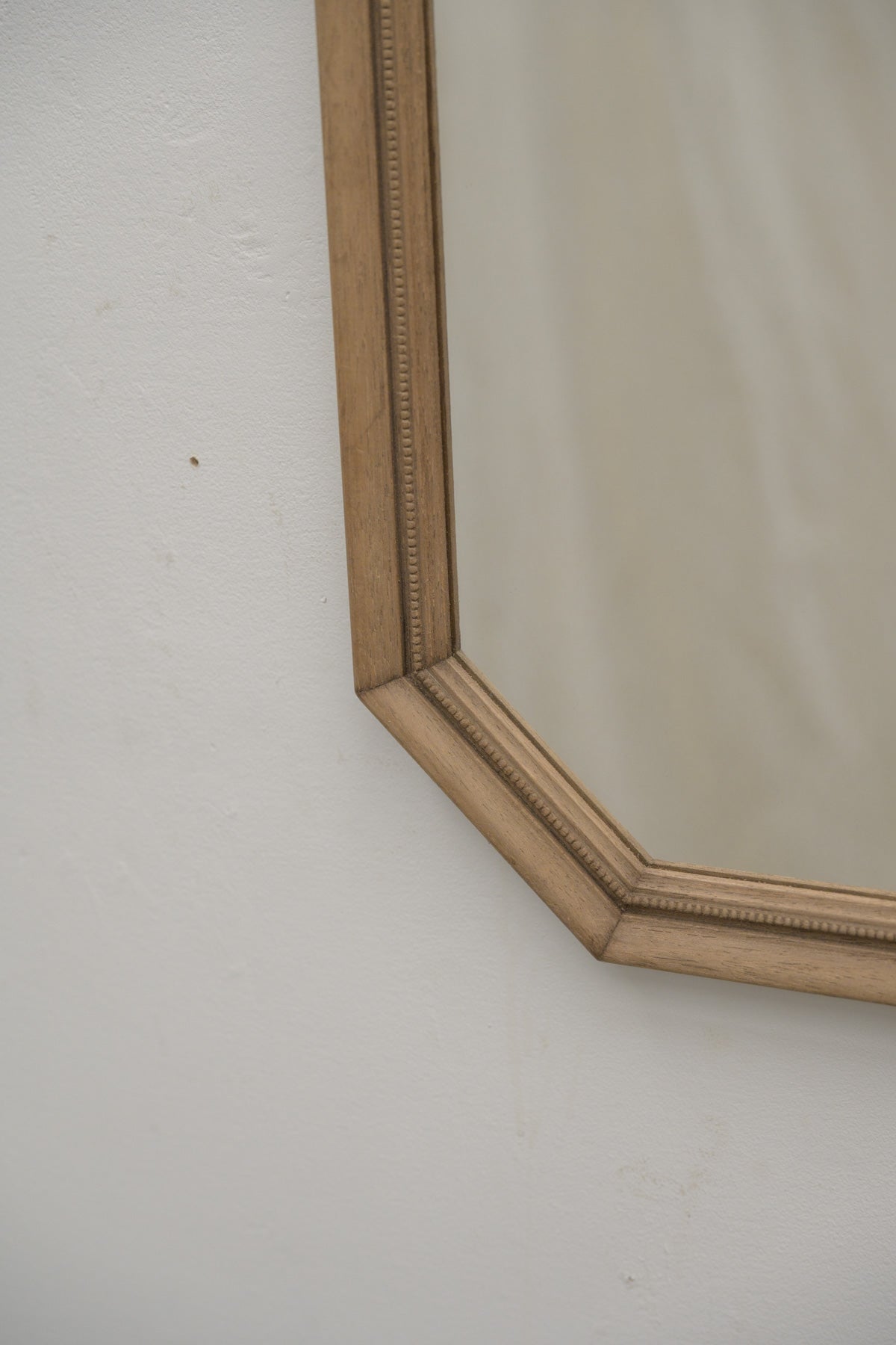 #0787 mirror