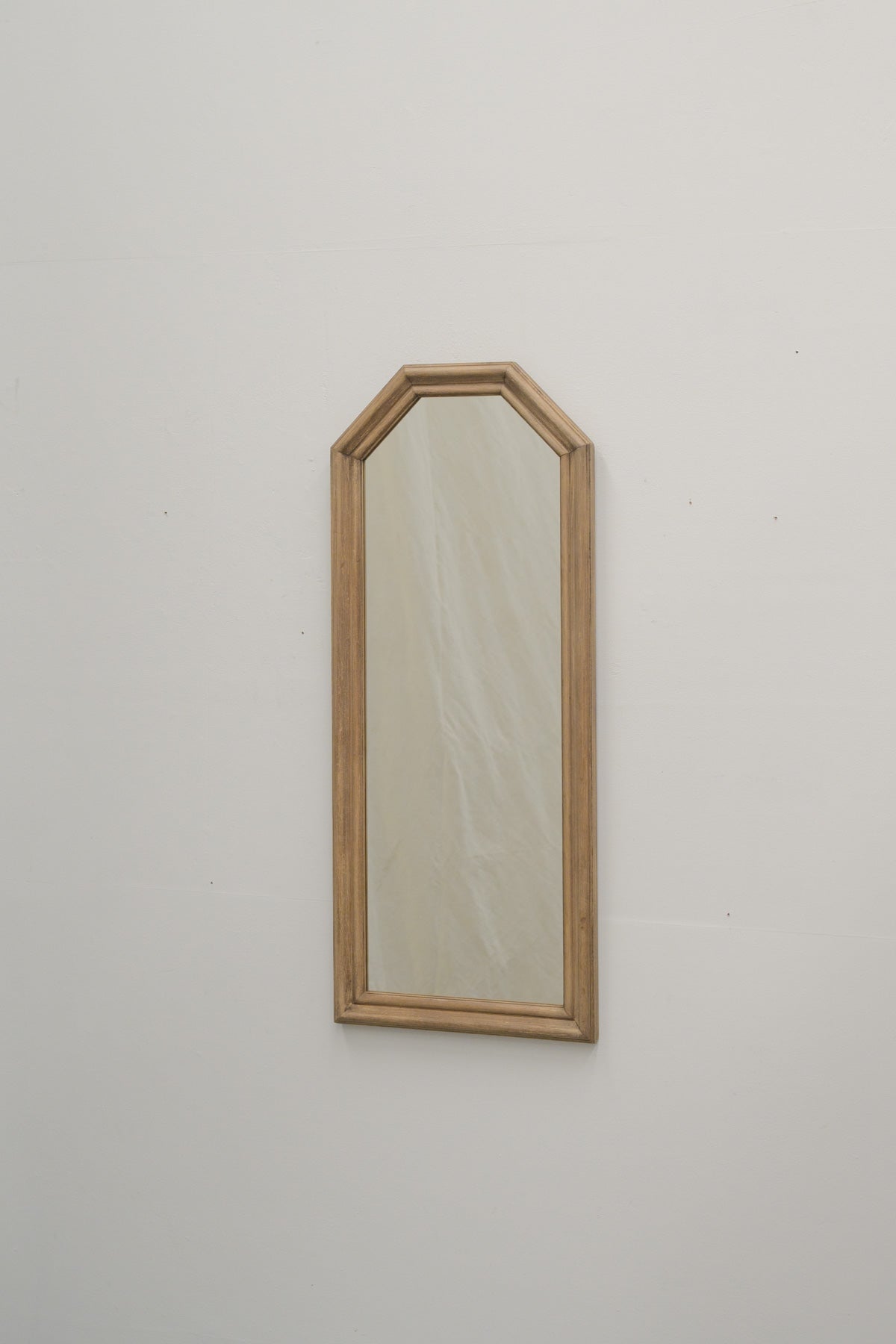 #0788 mirror