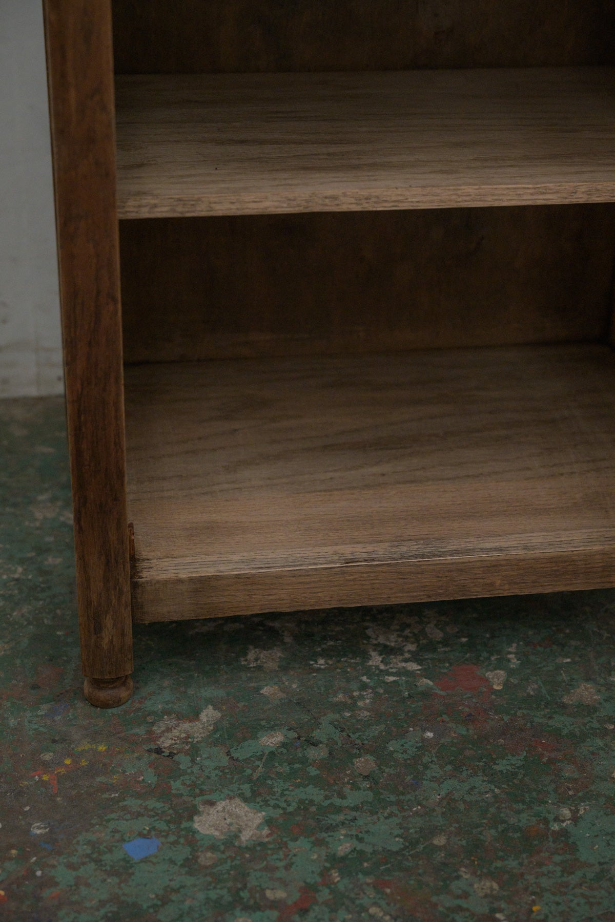 #0318 cabinet