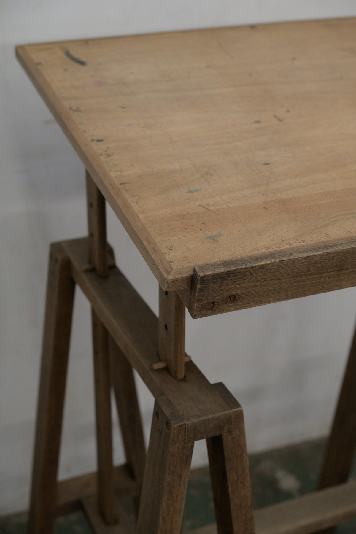 #0323 atelier table
