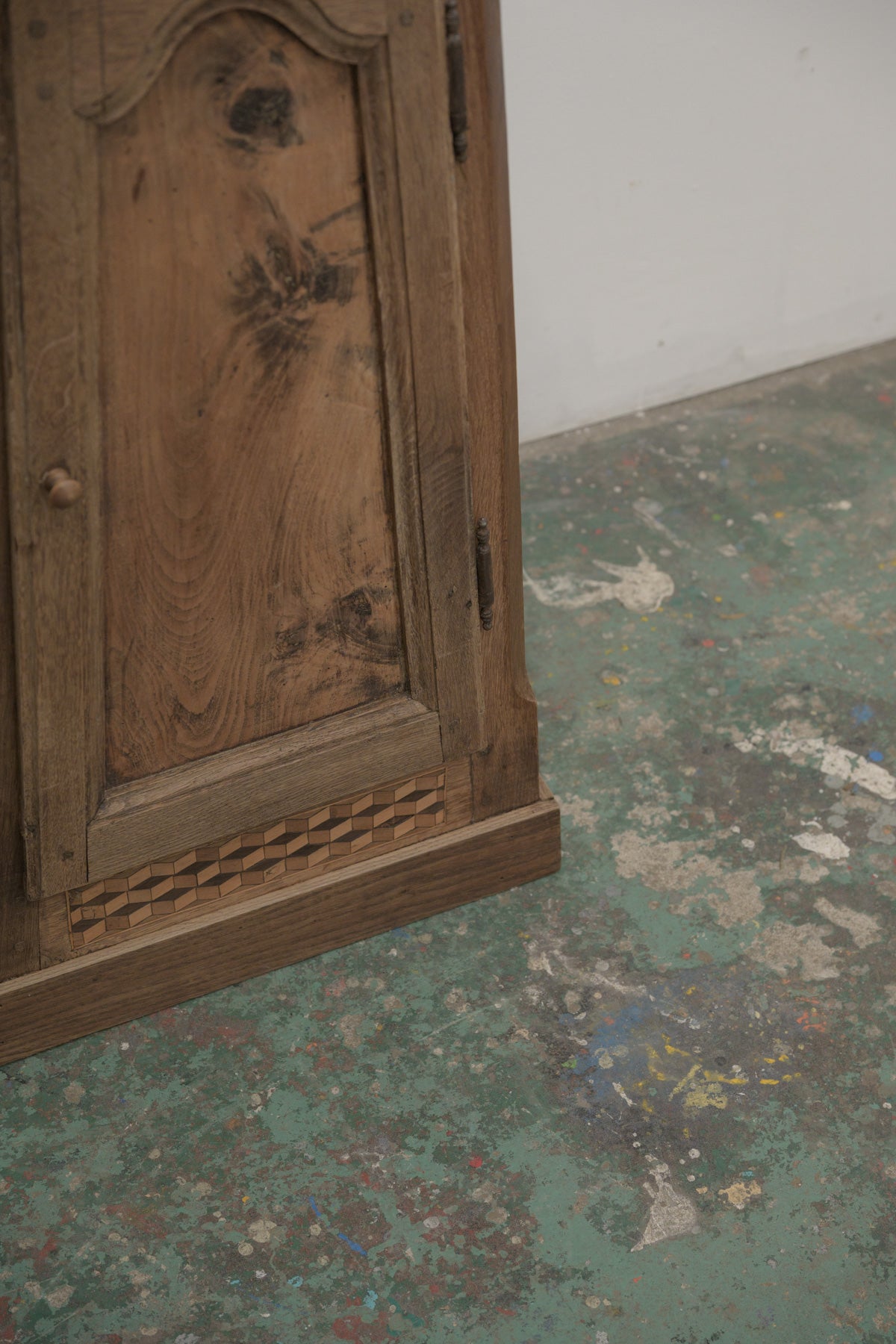 #0794 cabinet