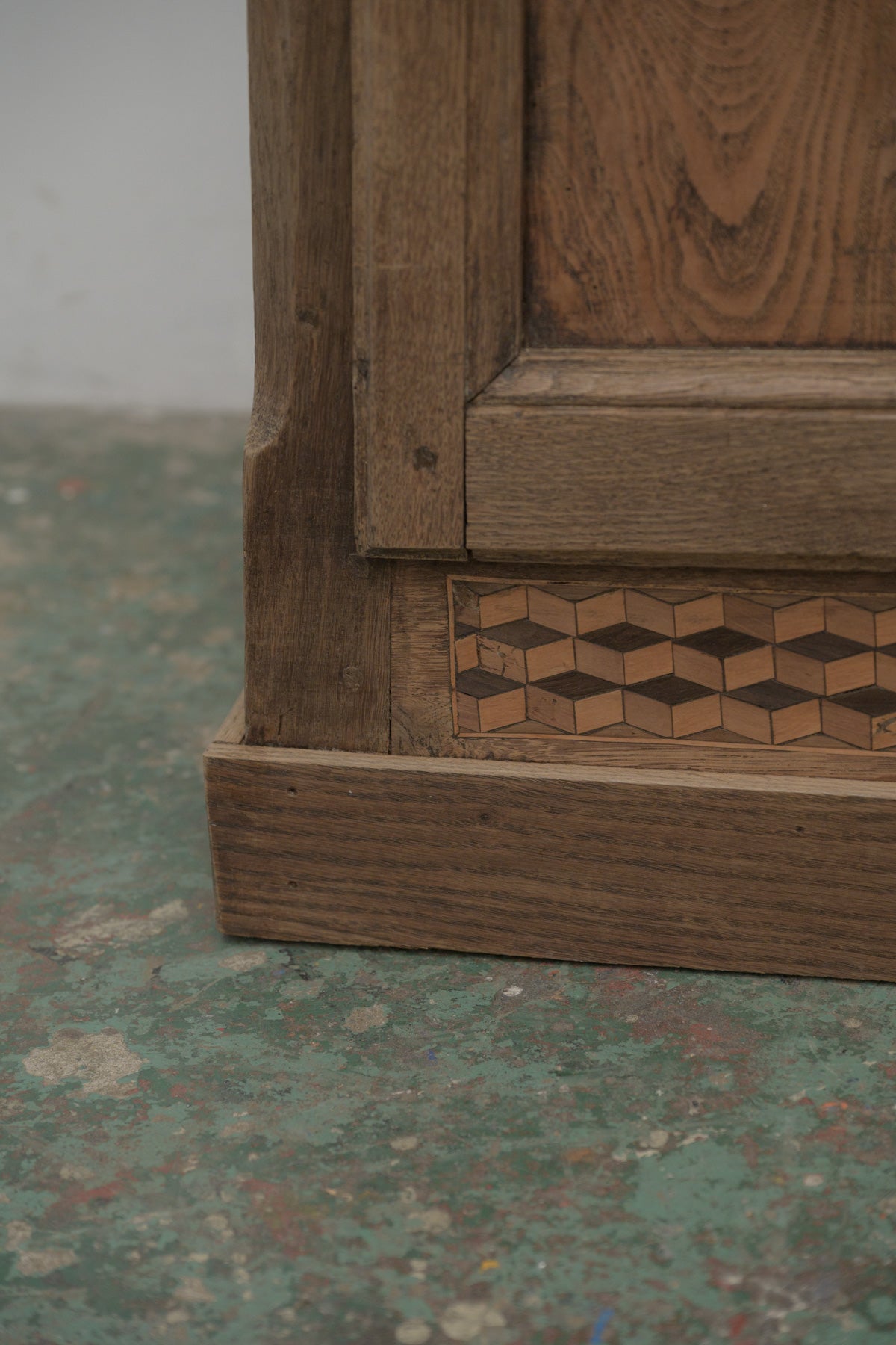 #0794 cabinet