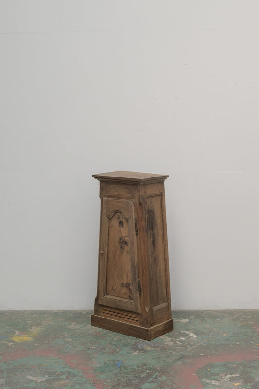 #0794 cabinet