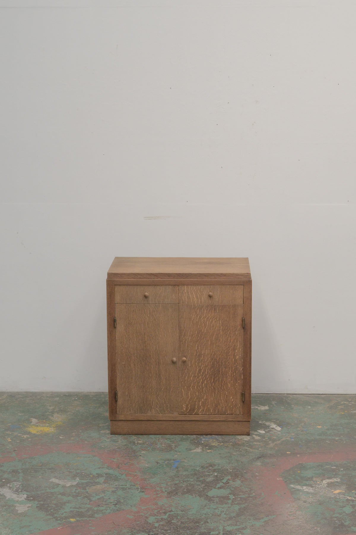 #0797 cabinet