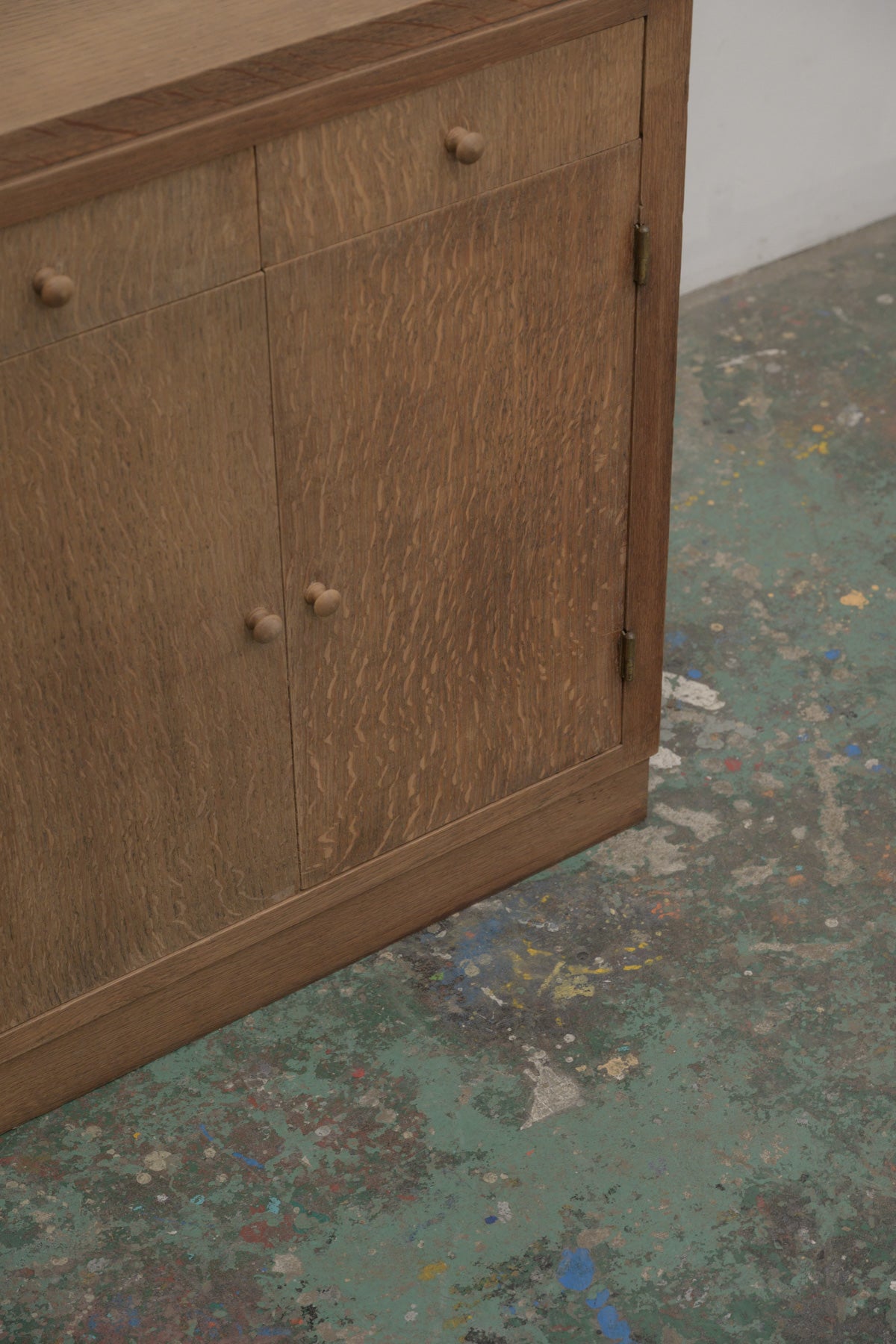 #0797 cabinet