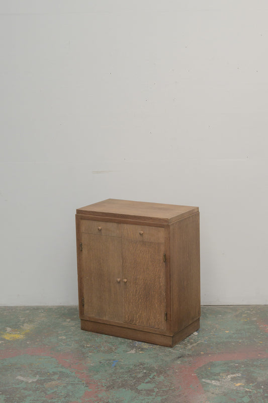 #0797 cabinet