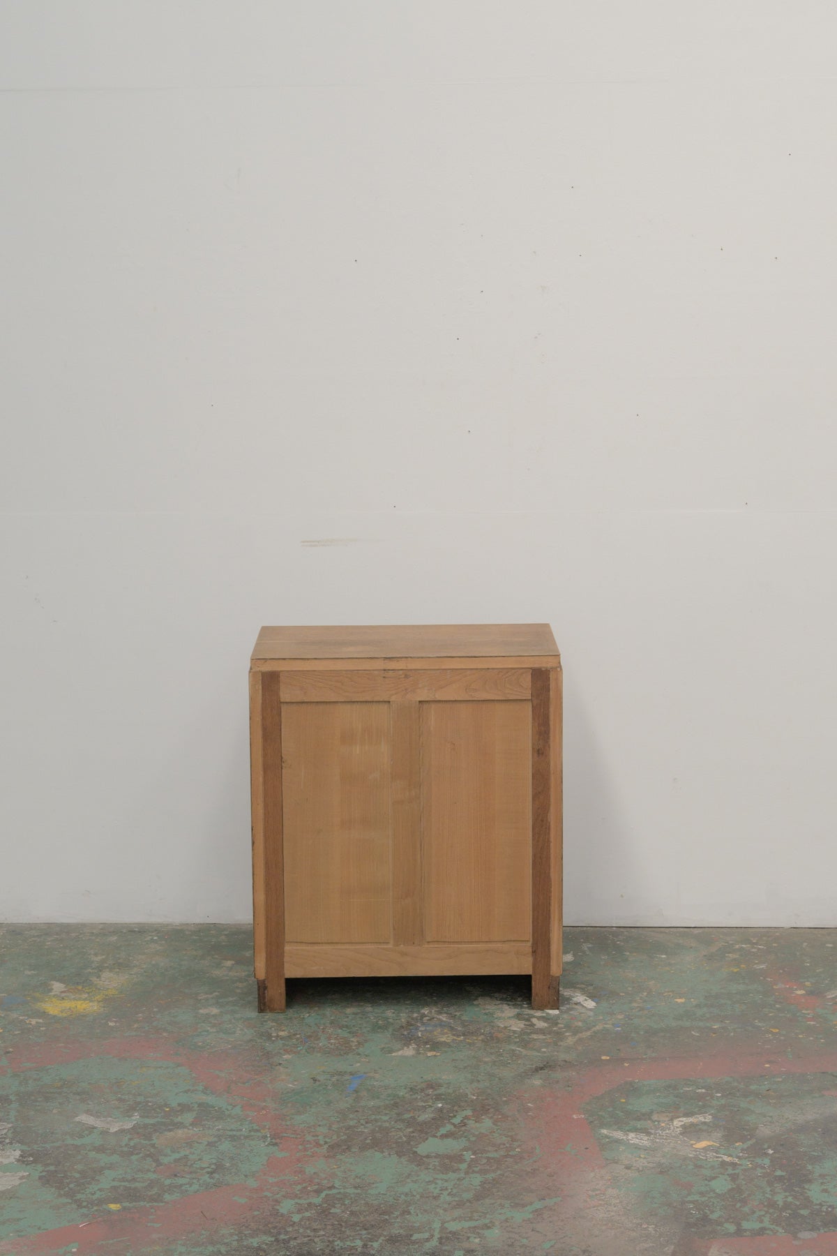 #0797 cabinet