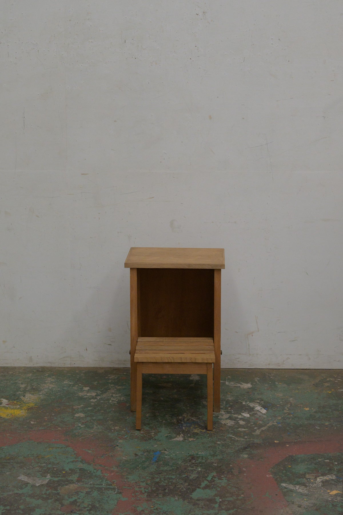 #0329 step stool