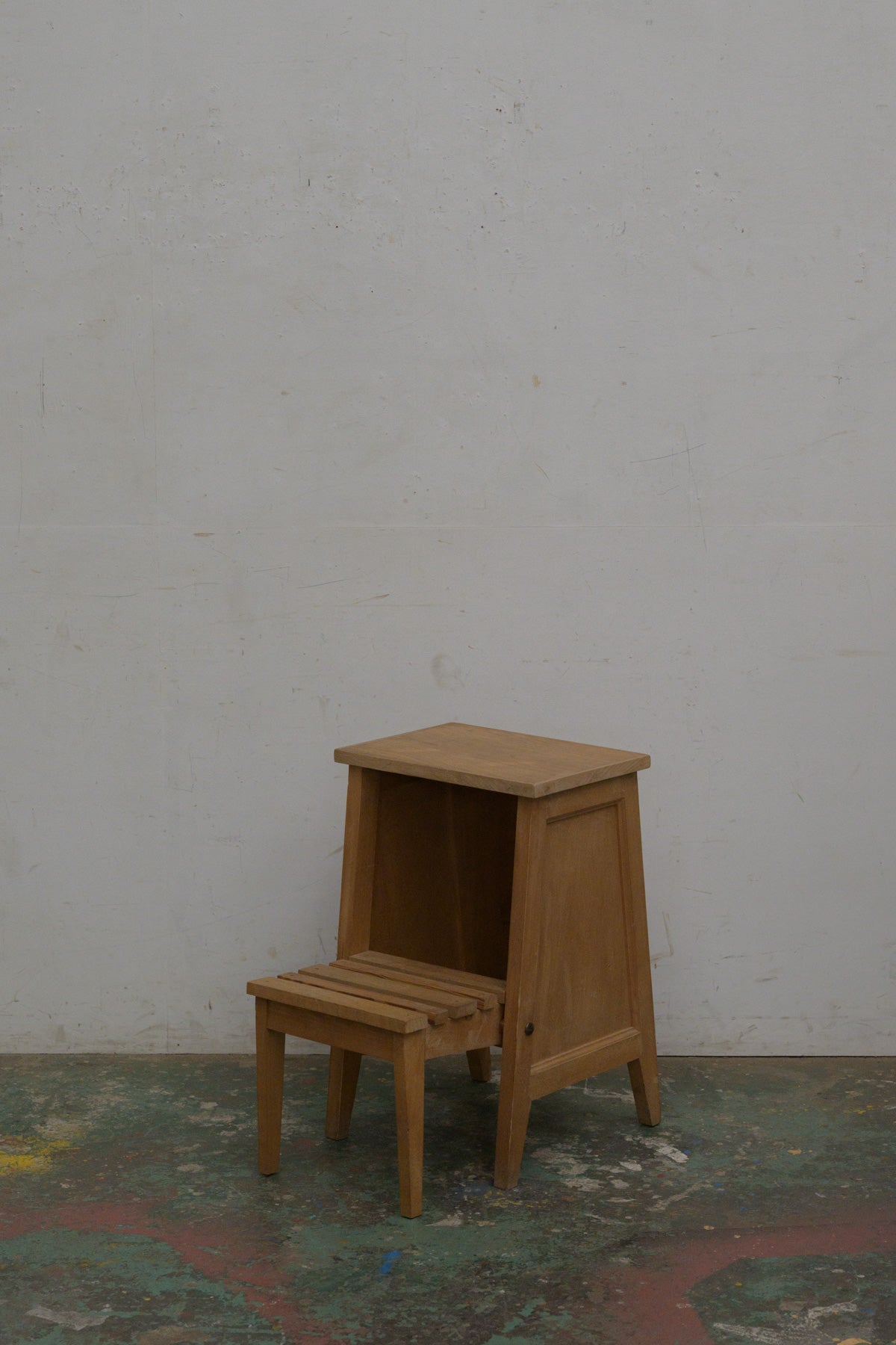#0329 step stool