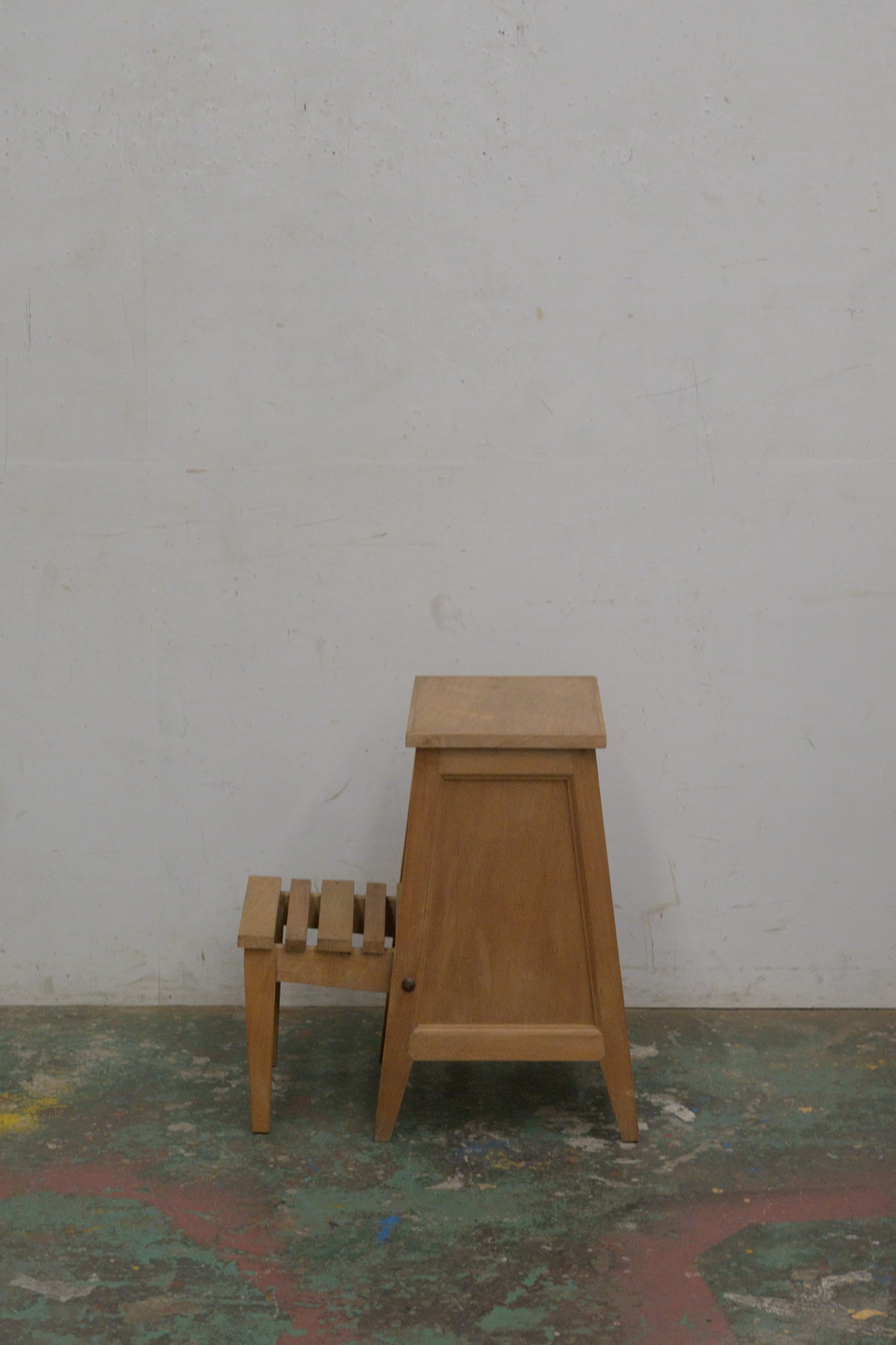 #0329 step stool