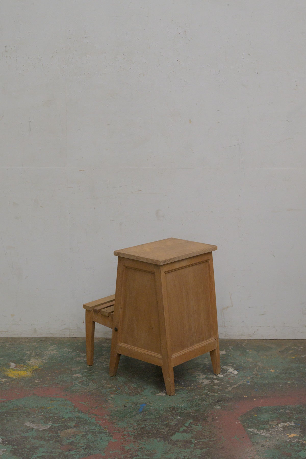 #0329 step stool