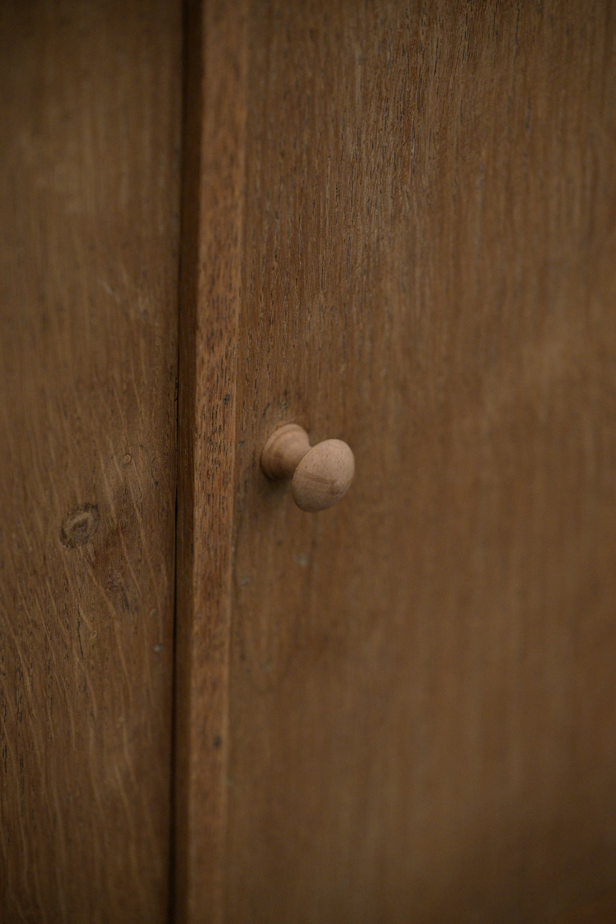 #0330 cabinet