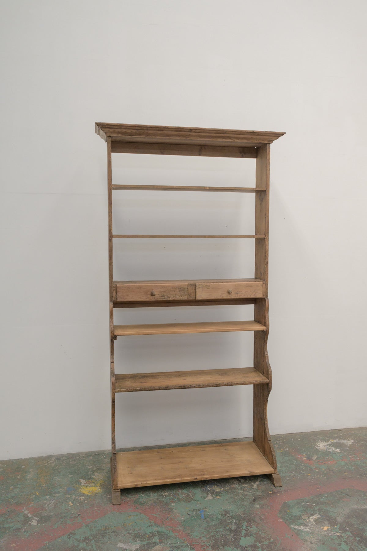 #0802 shelf