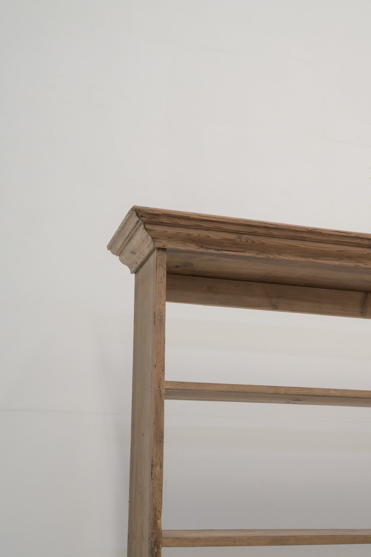 #0802 shelf