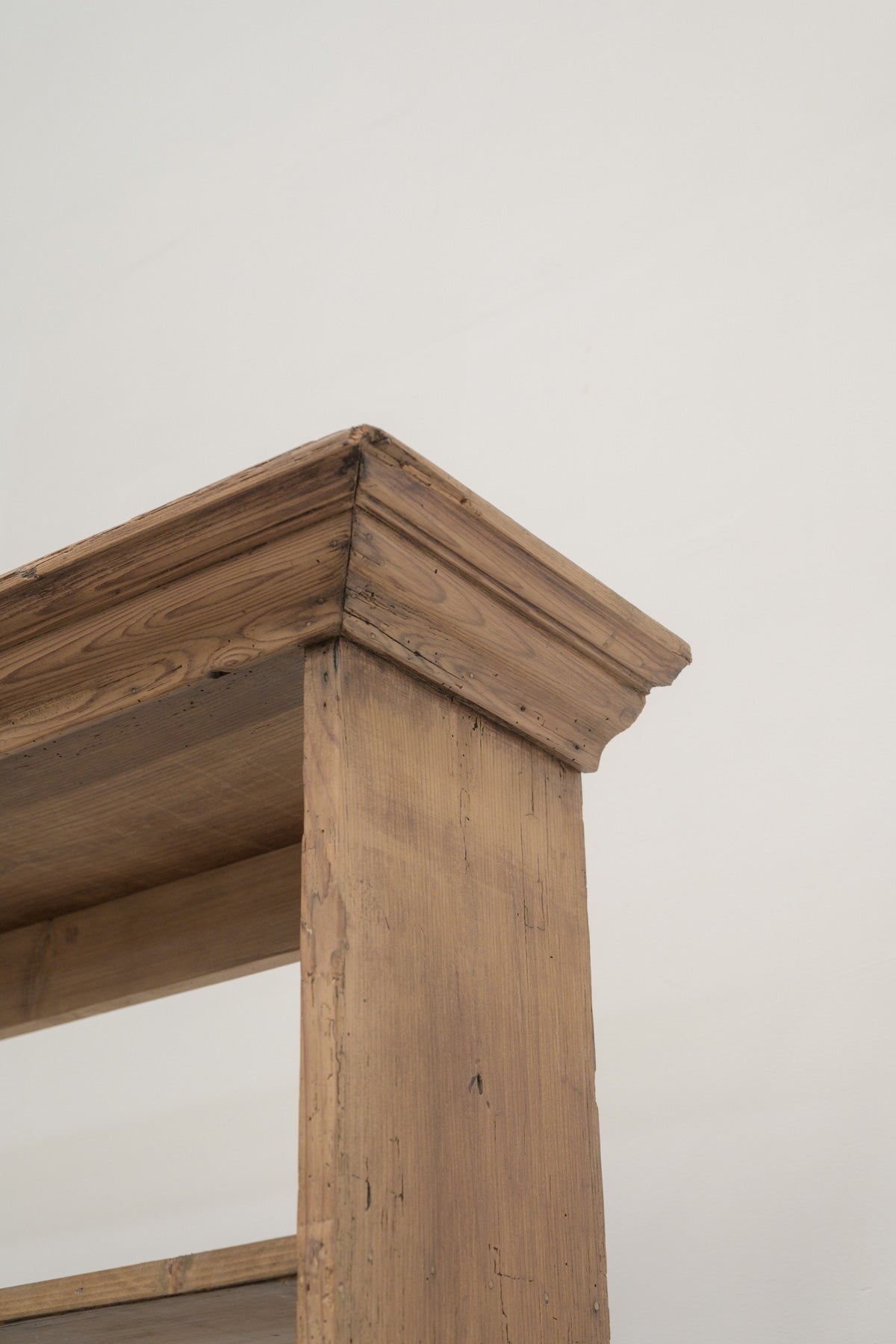#0802 shelf
