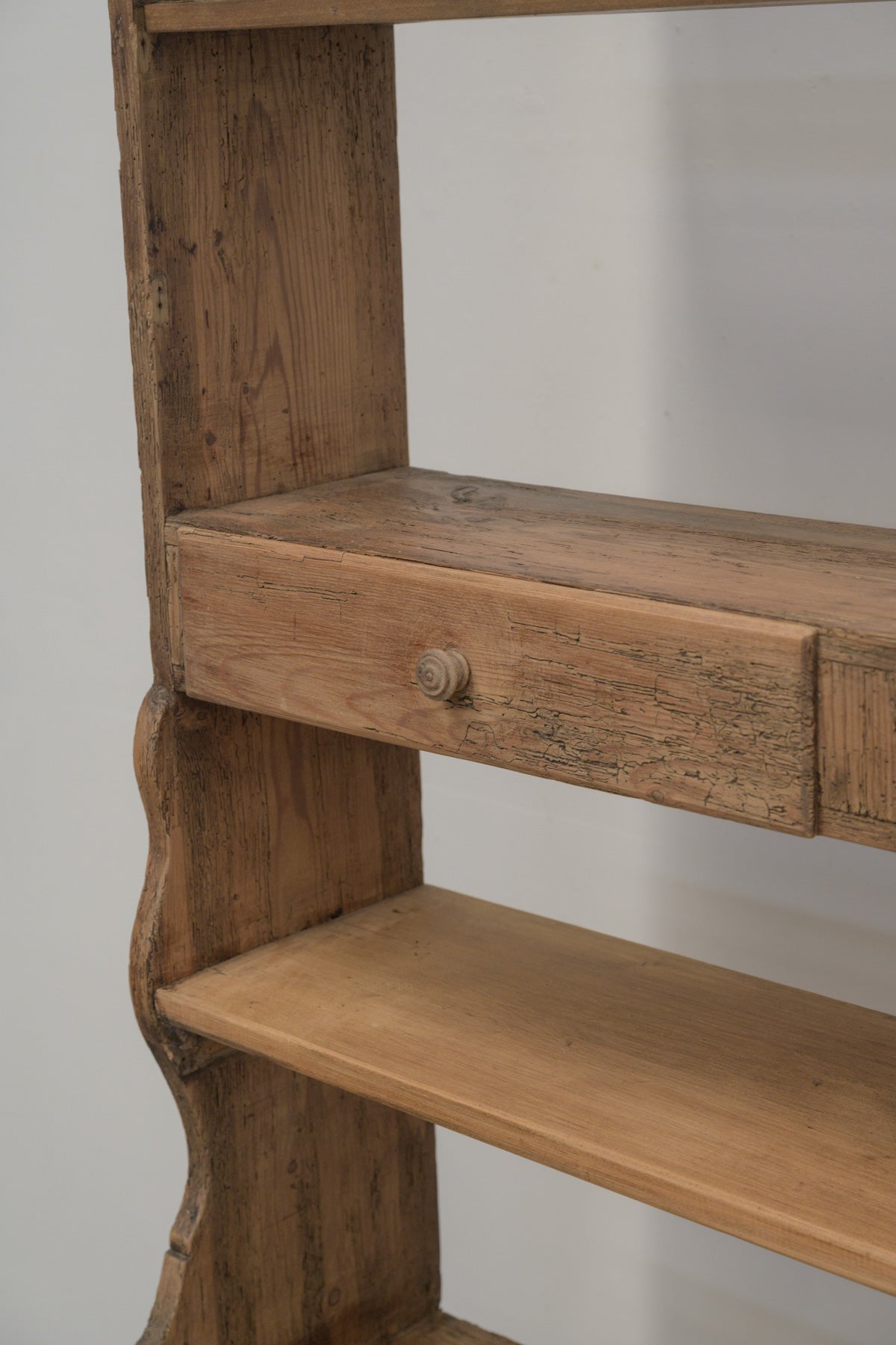 #0802 shelf