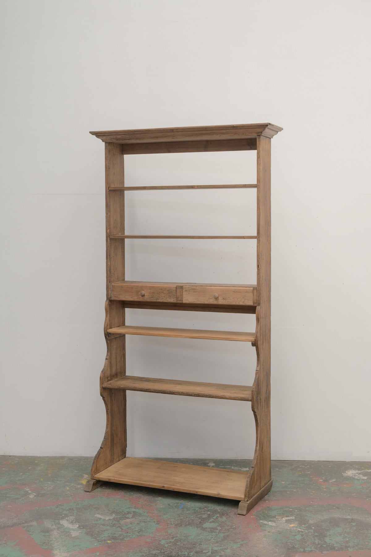 #0802 shelf