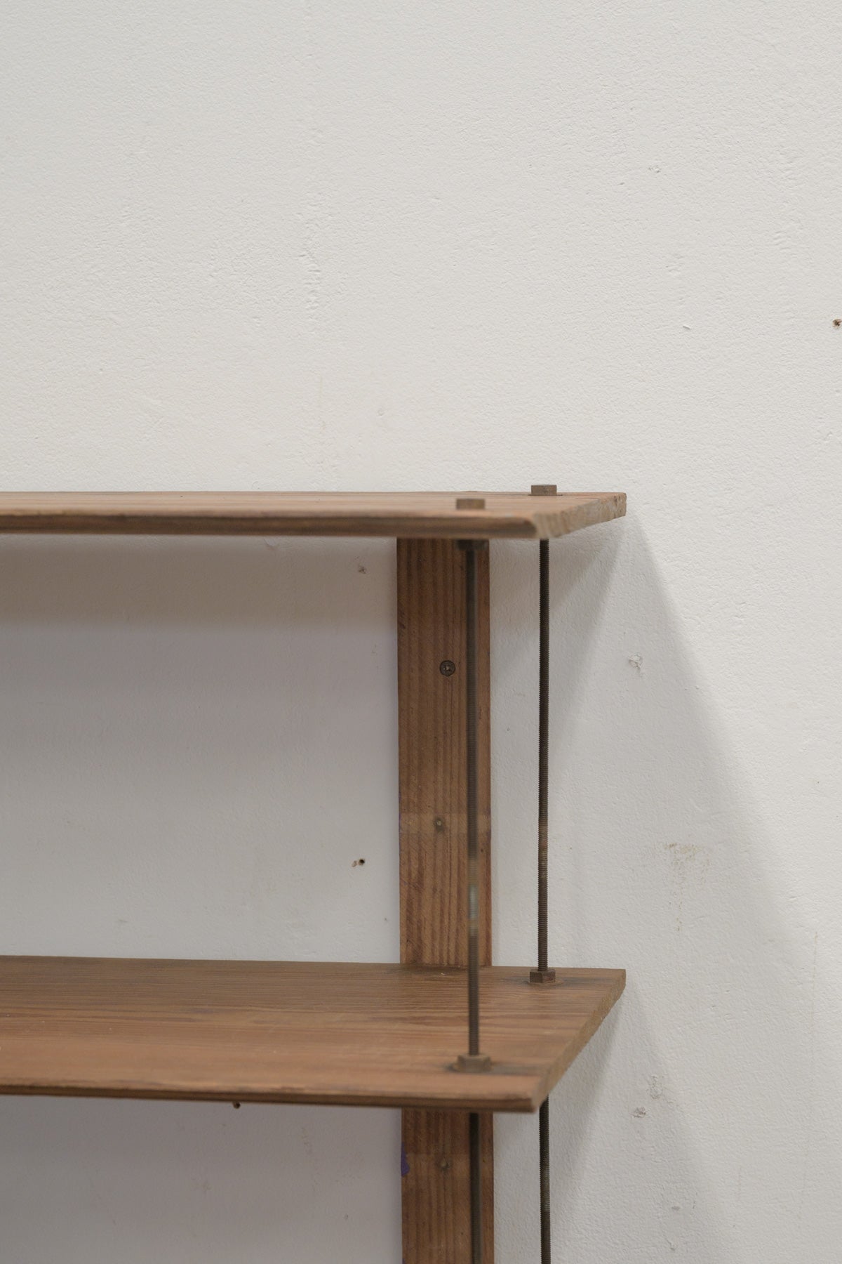 #0804 shelf