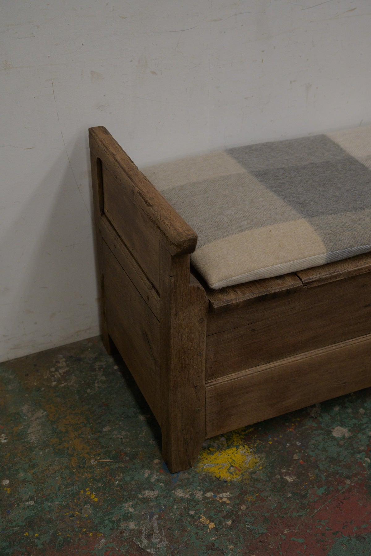 #0332 bench