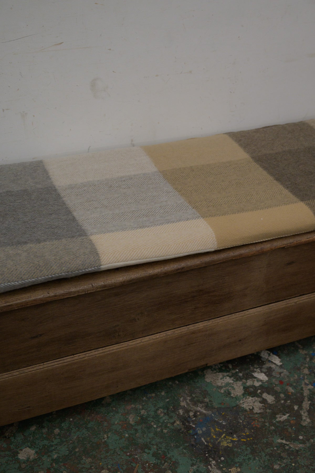 #0332 bench