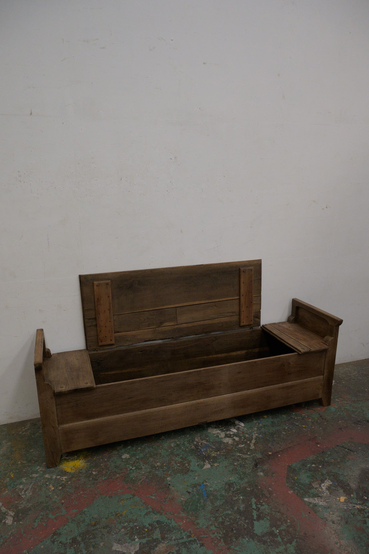 #0332 bench
