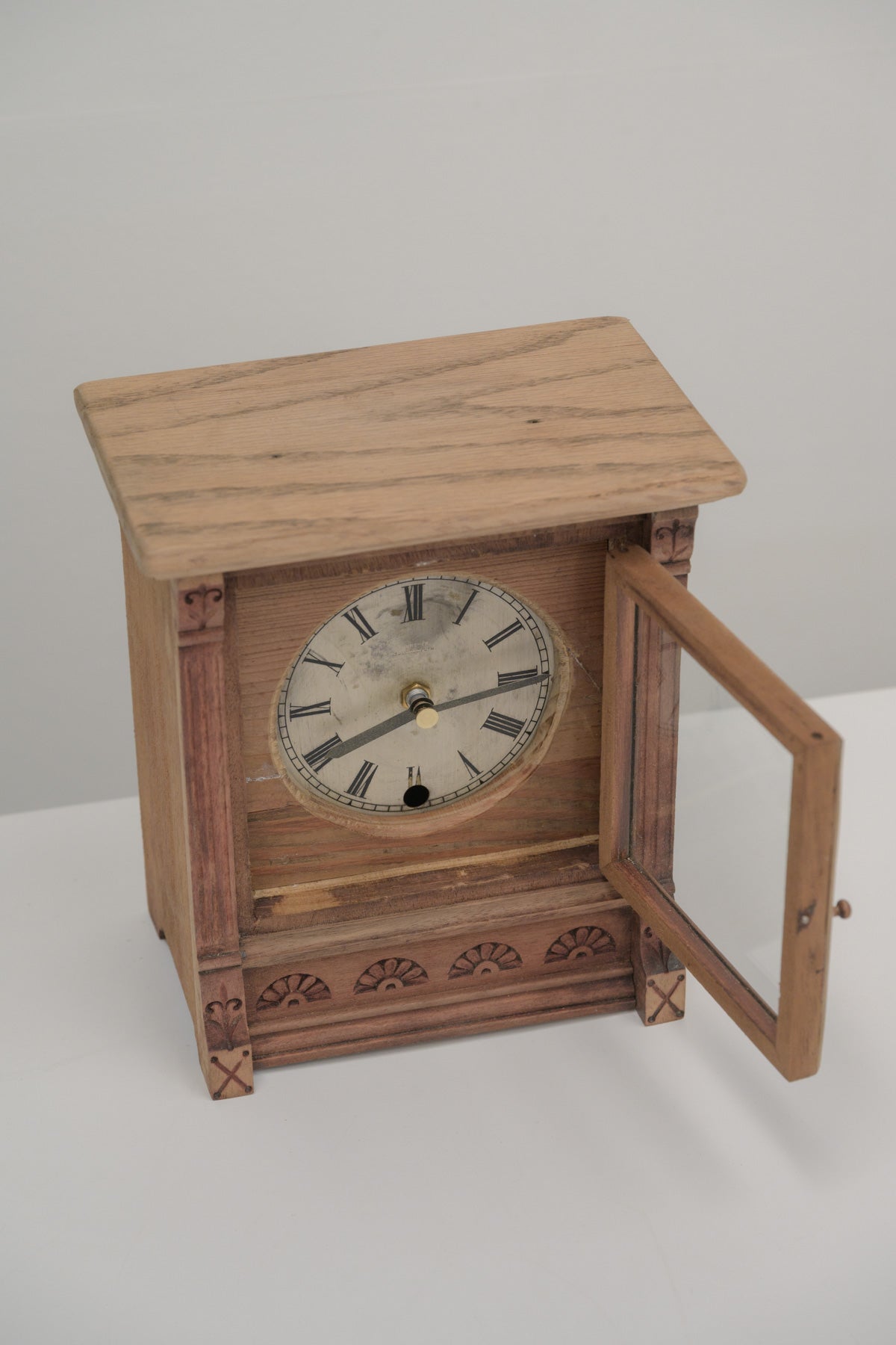 #0806 clock