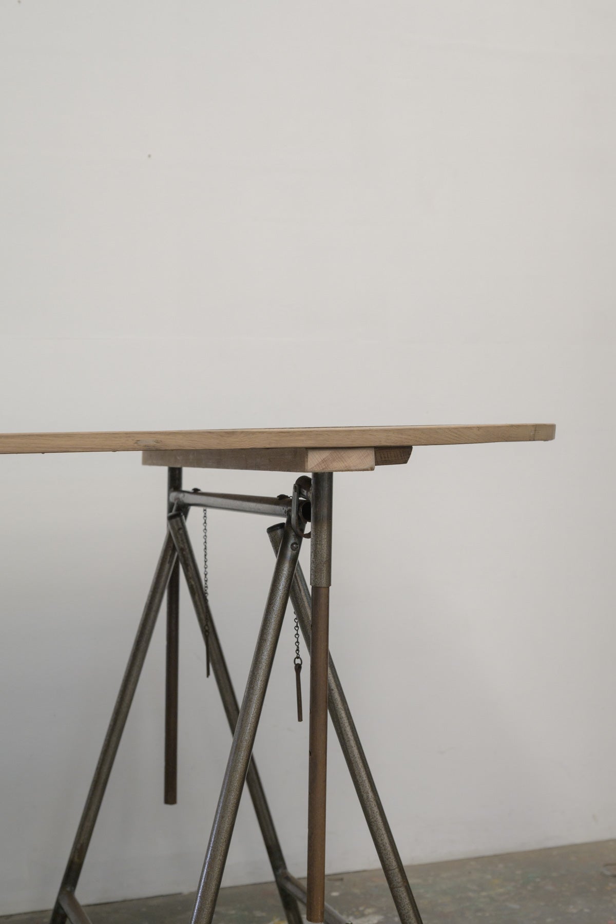#0808 atelier table