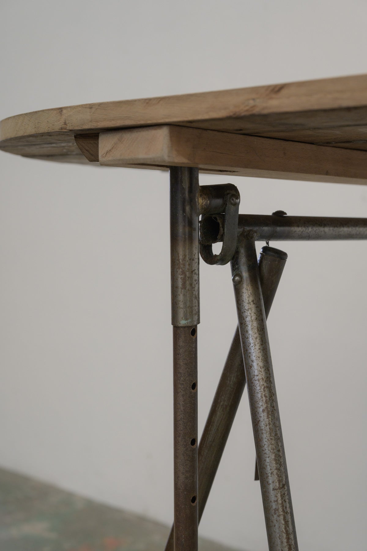 #0808 atelier table