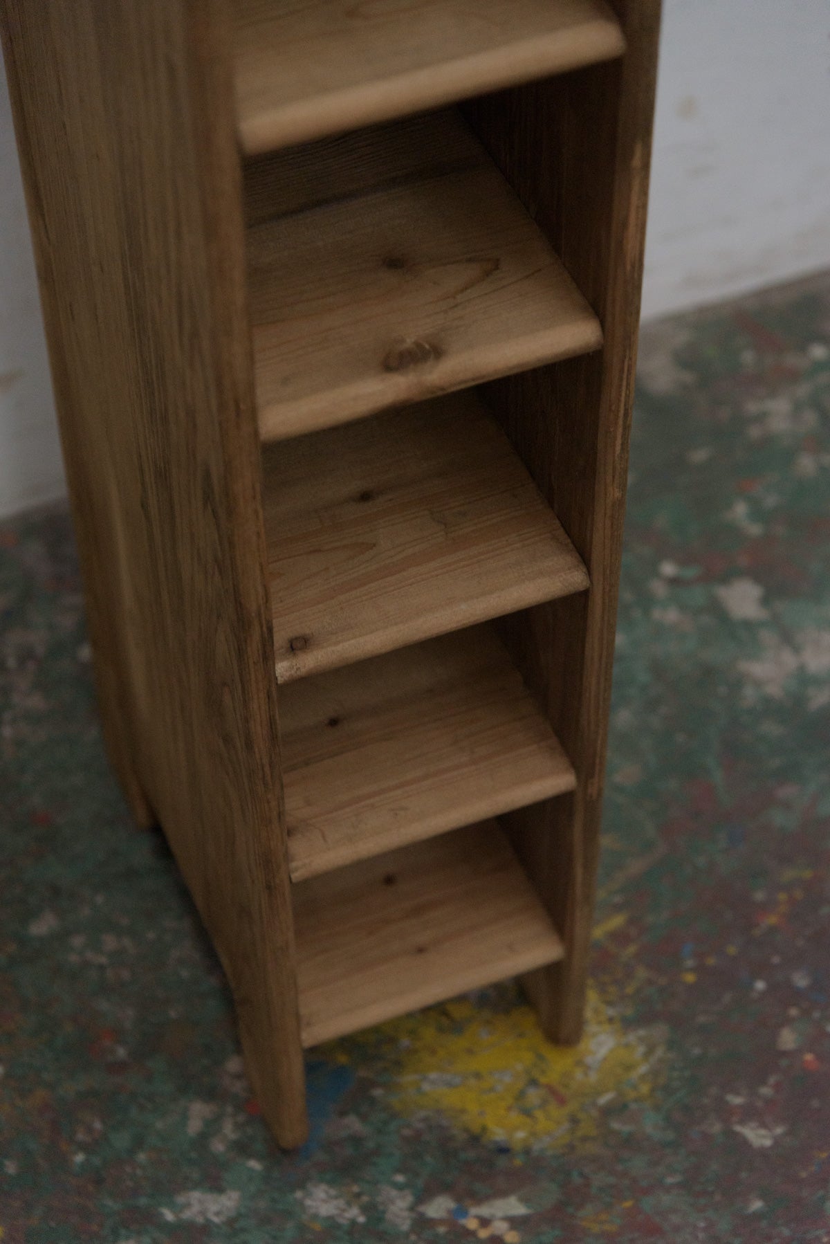 #9846 shelf