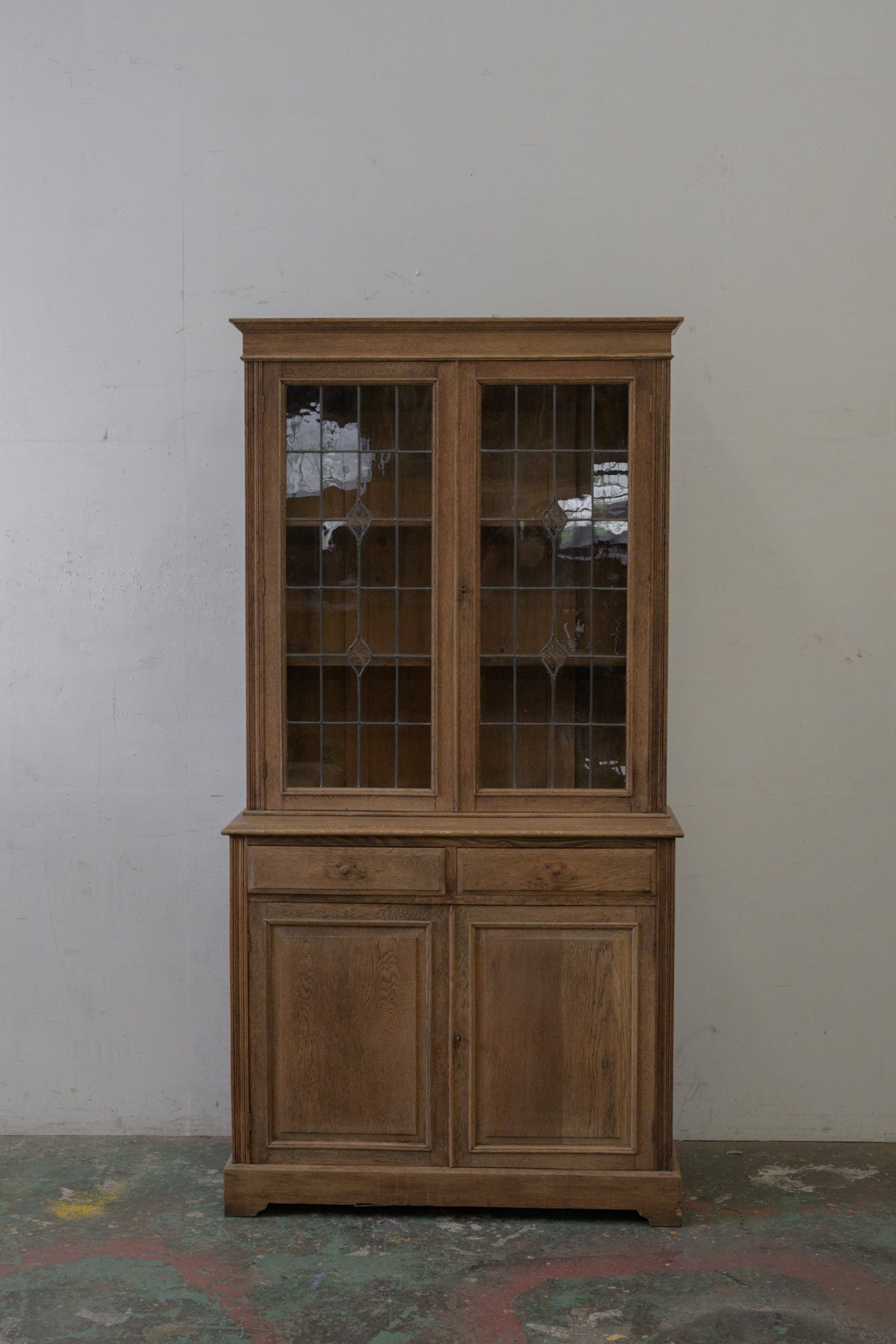 #0336 cupboard