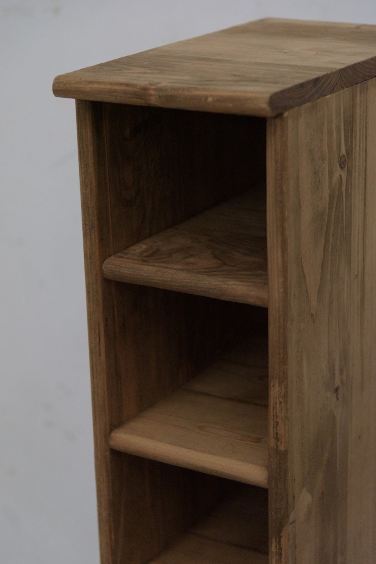 #9846 shelf