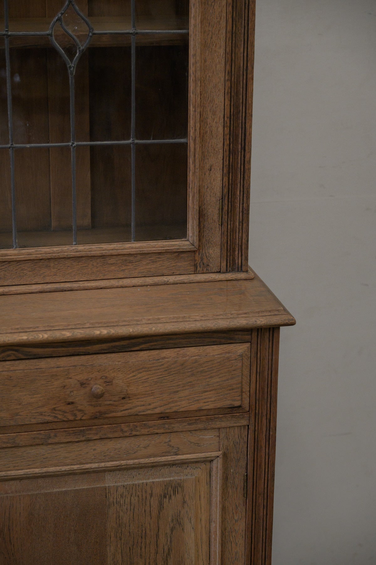 #0336 cupboard
