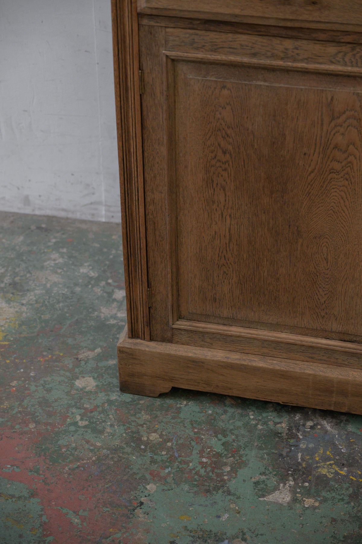 #0336 cupboard
