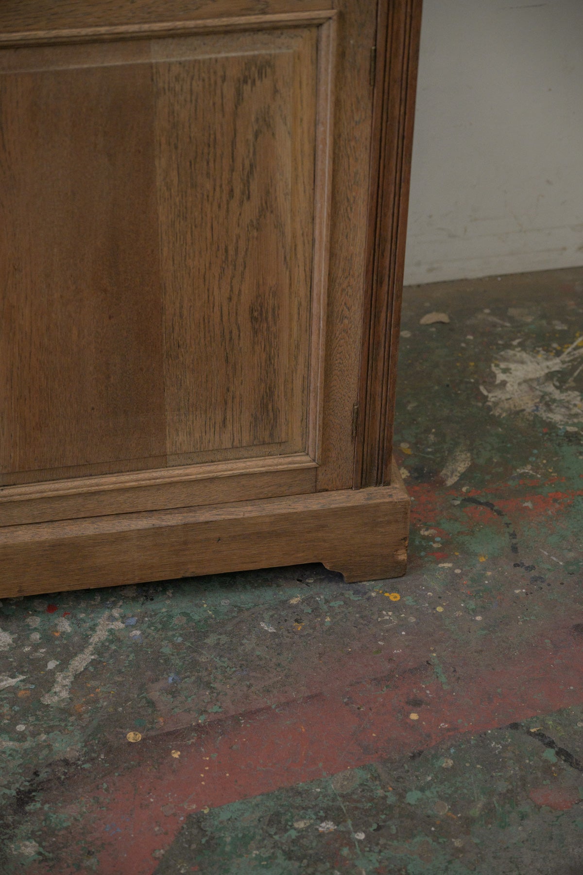 #0336 cupboard