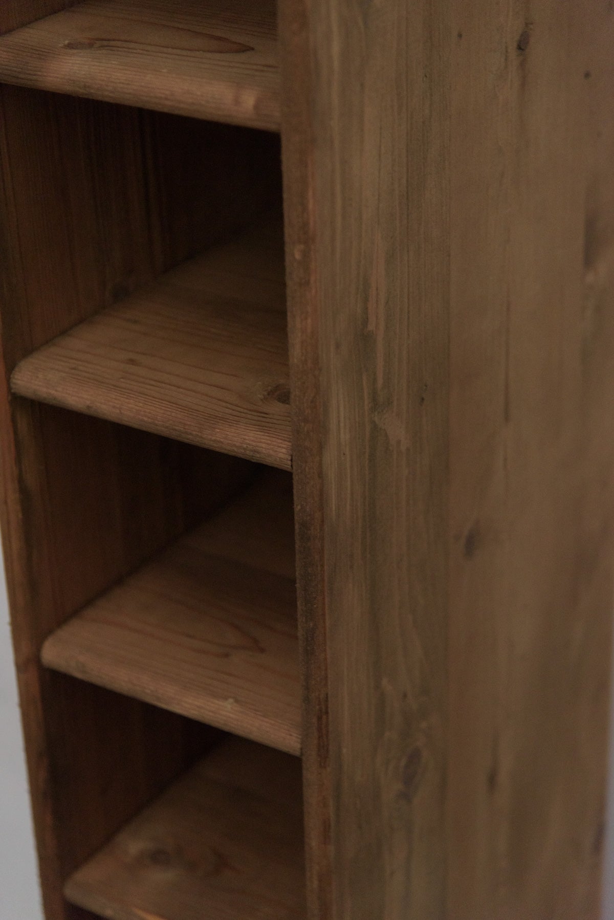 #9846 shelf