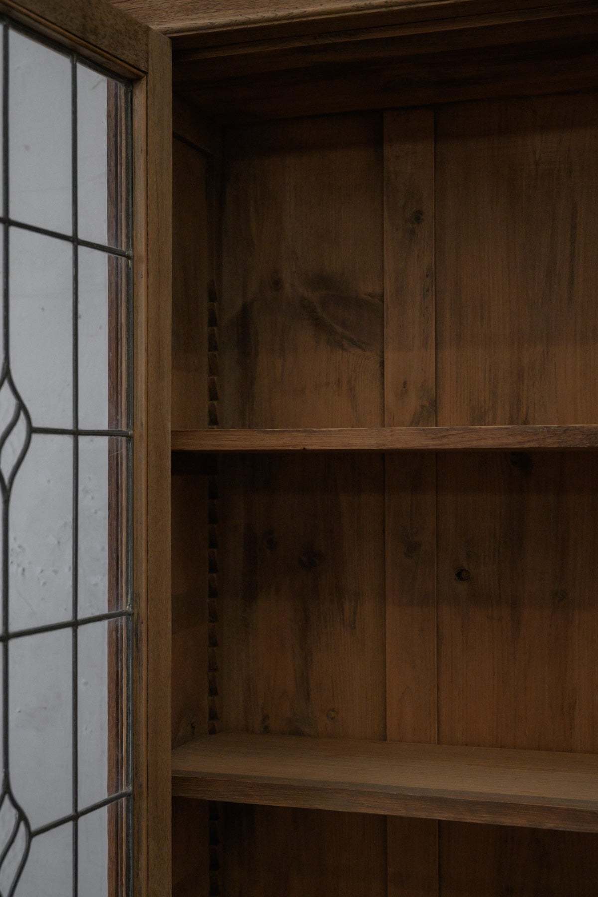 #0336 cupboard