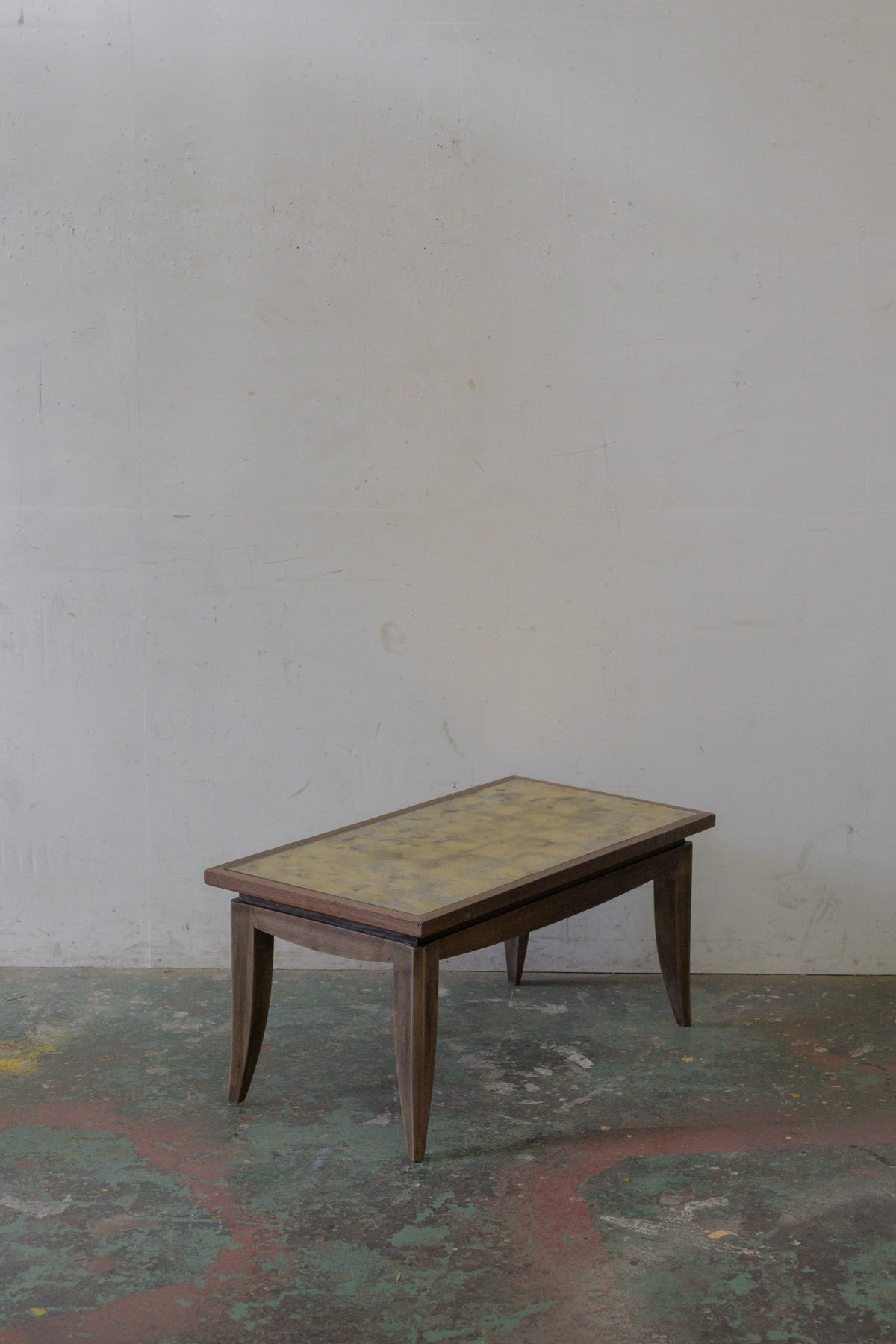 #0338 coffee table