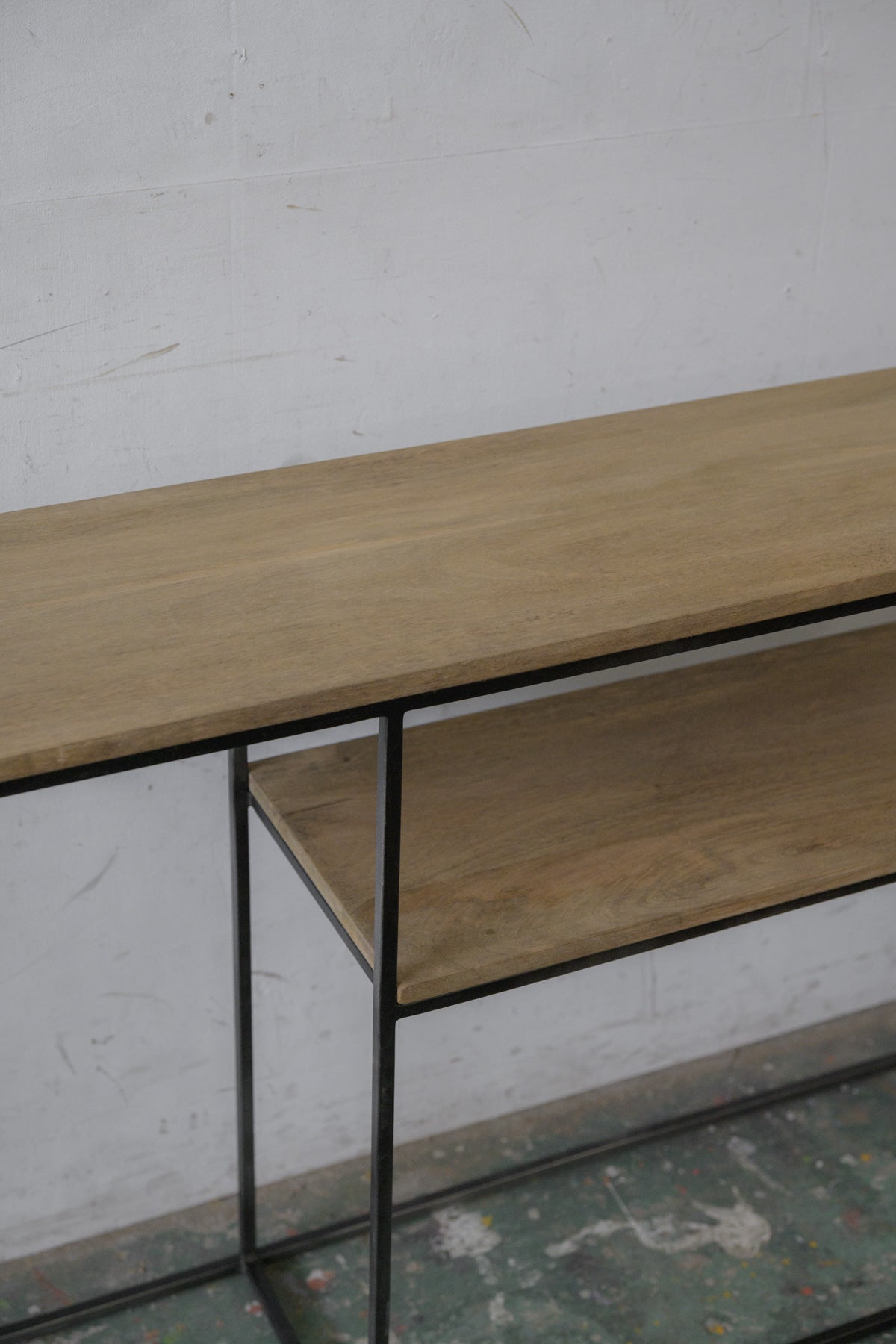 #0339 shelf