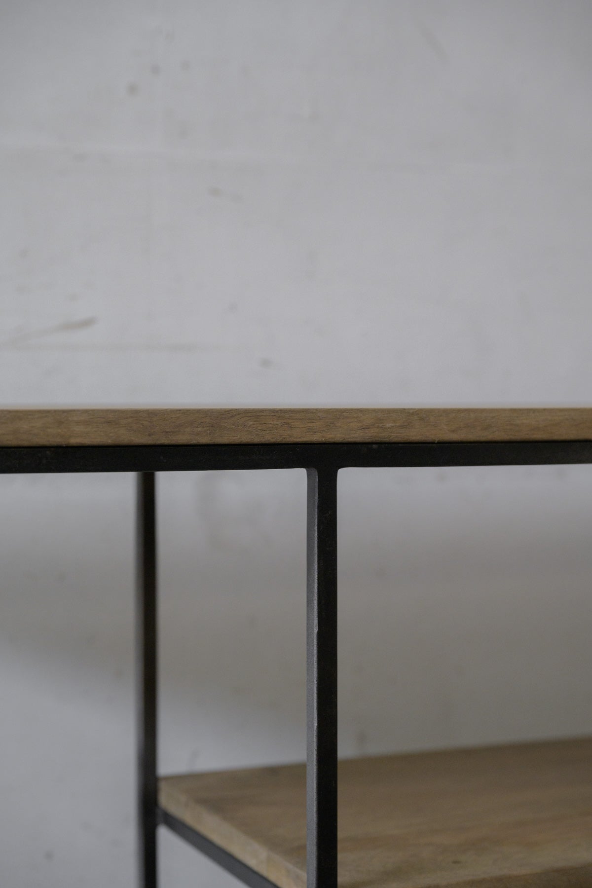 #0339 shelf