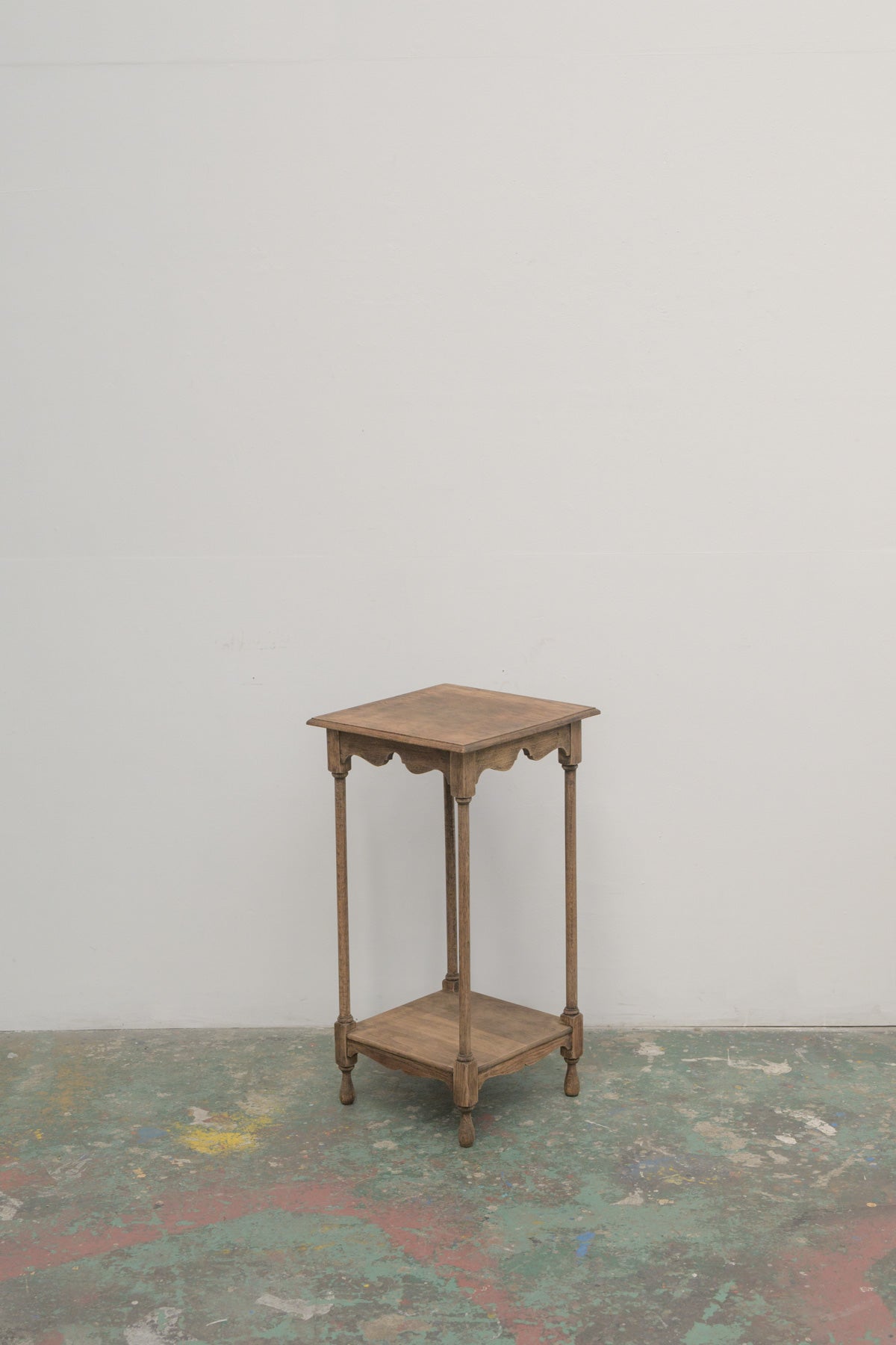 #0811 side table