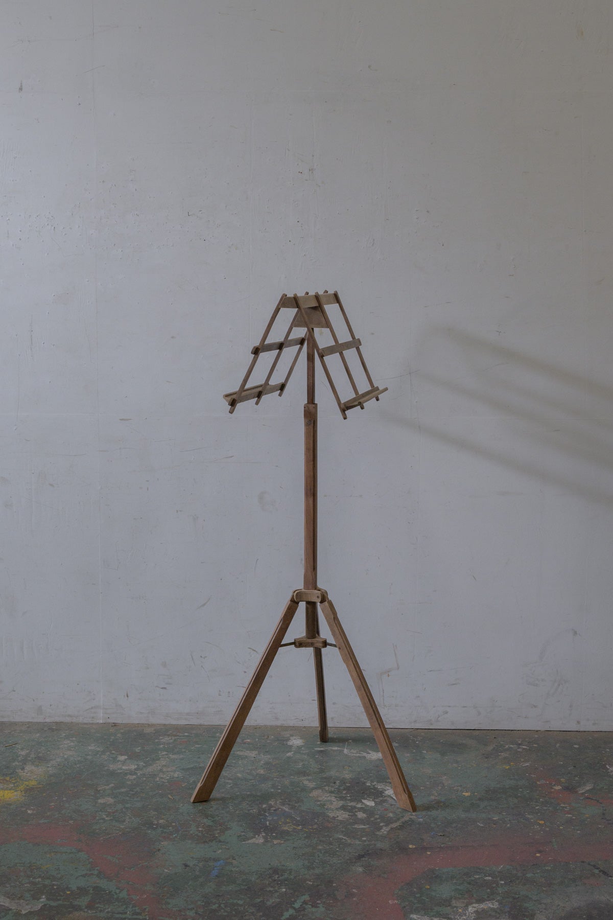 #0345 musical stand