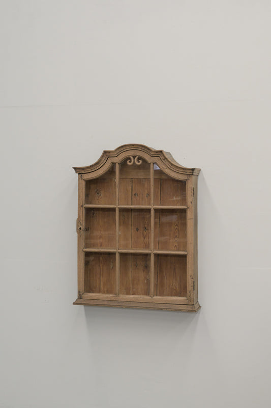 #0818 glass cabinet