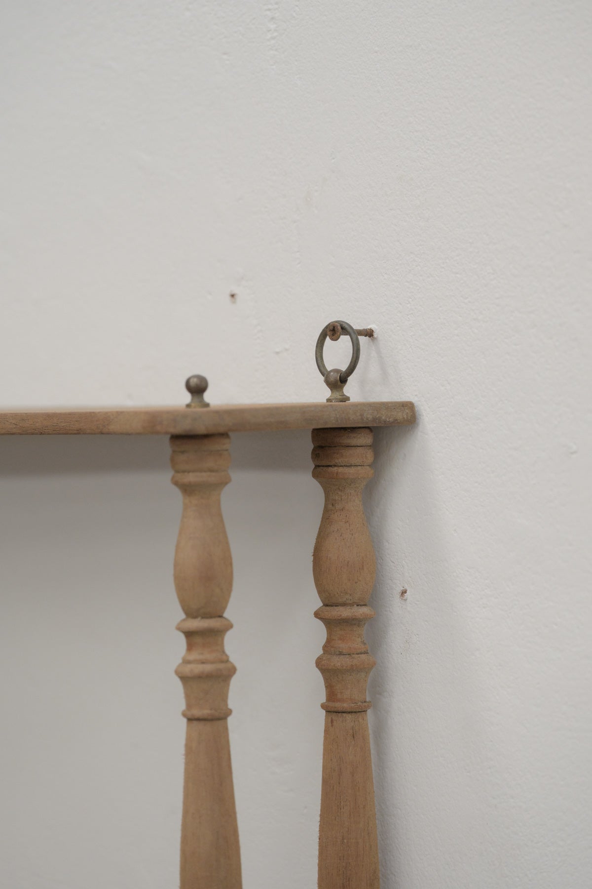 #0819 shelf