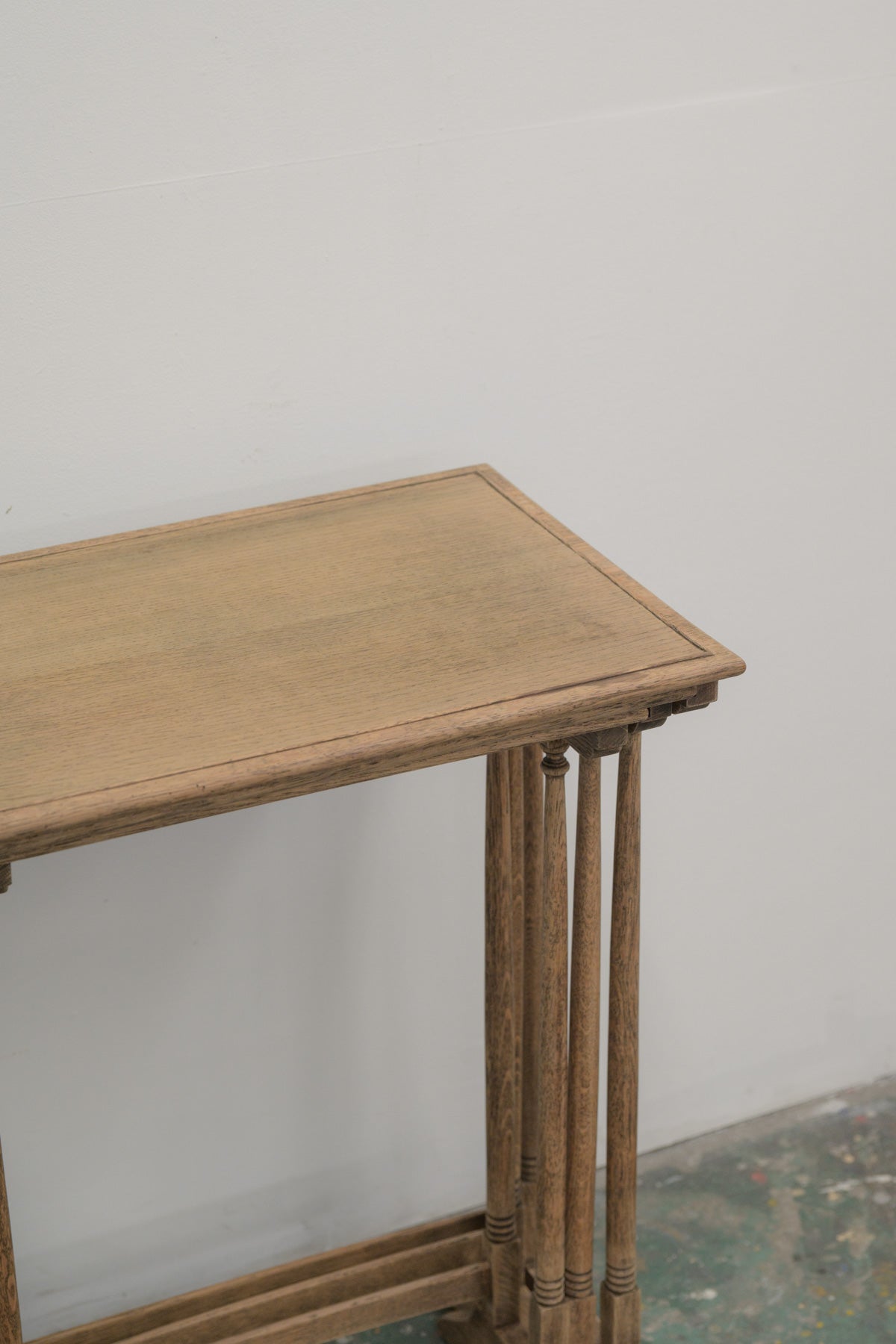 #0822 nest table