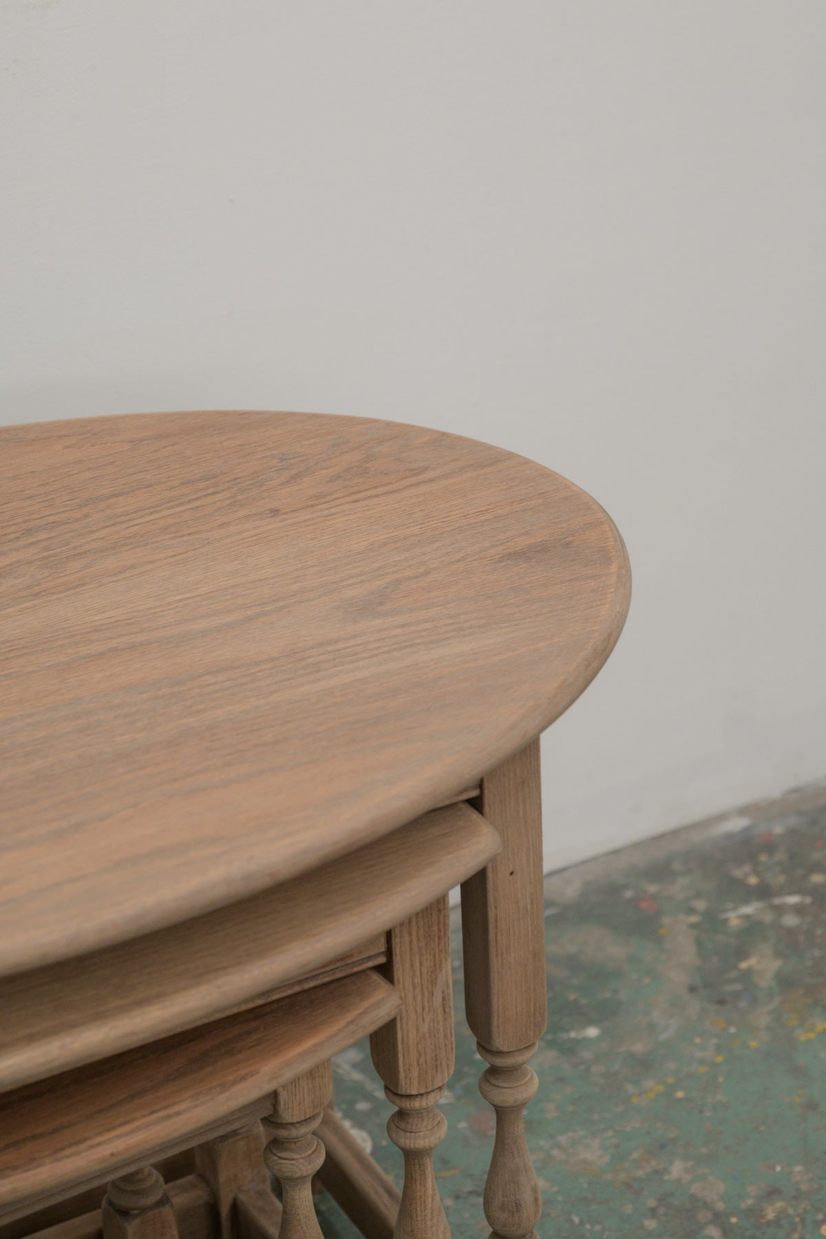 #0823 nest table