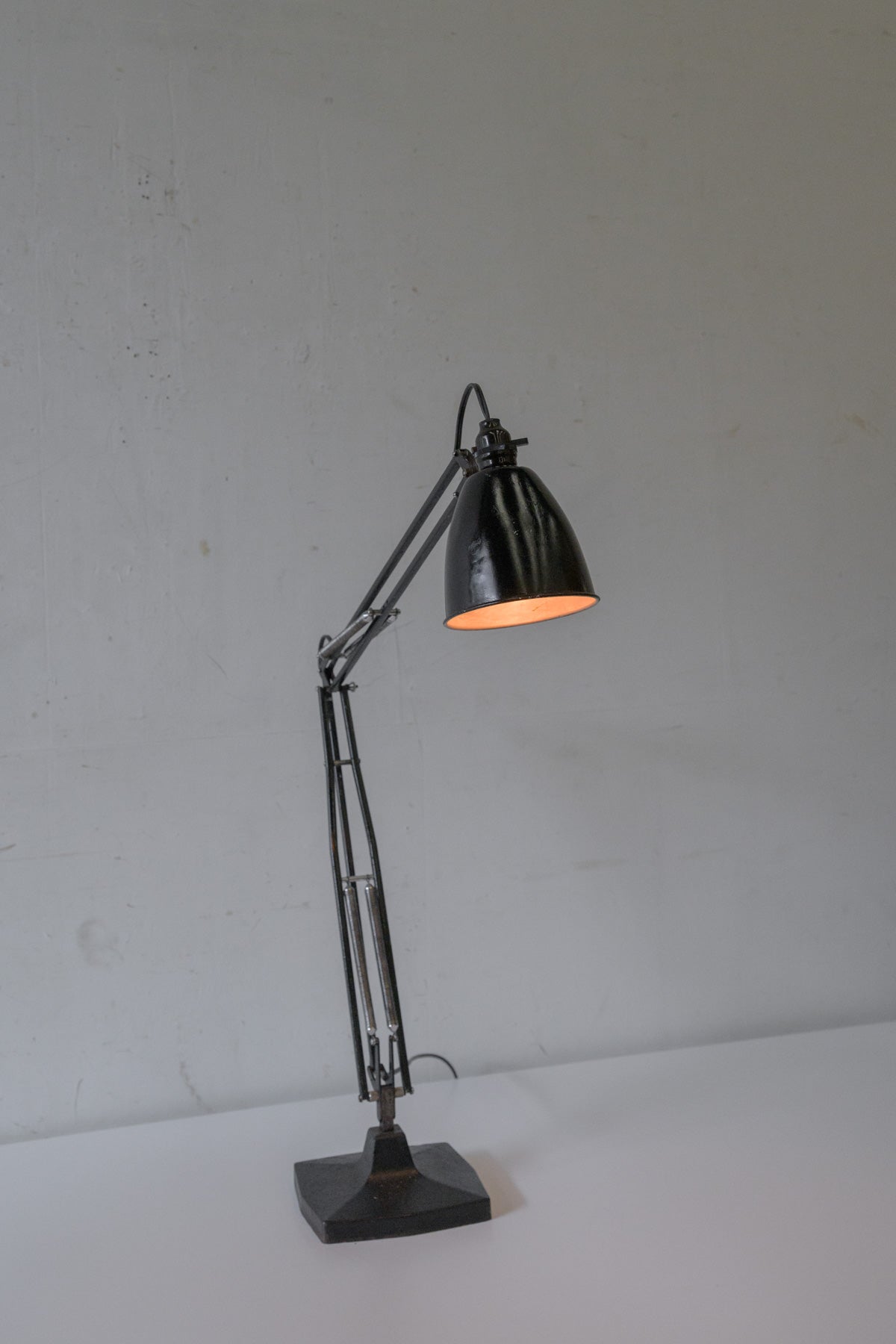 #0356 desk lamp