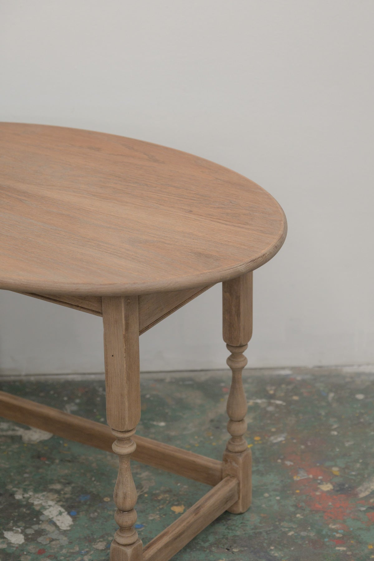 #0823 nest table