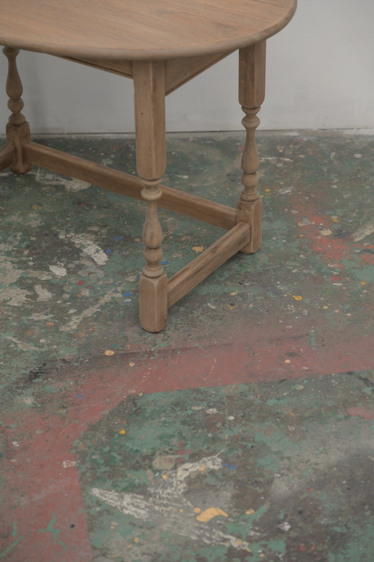 #0823 nest table