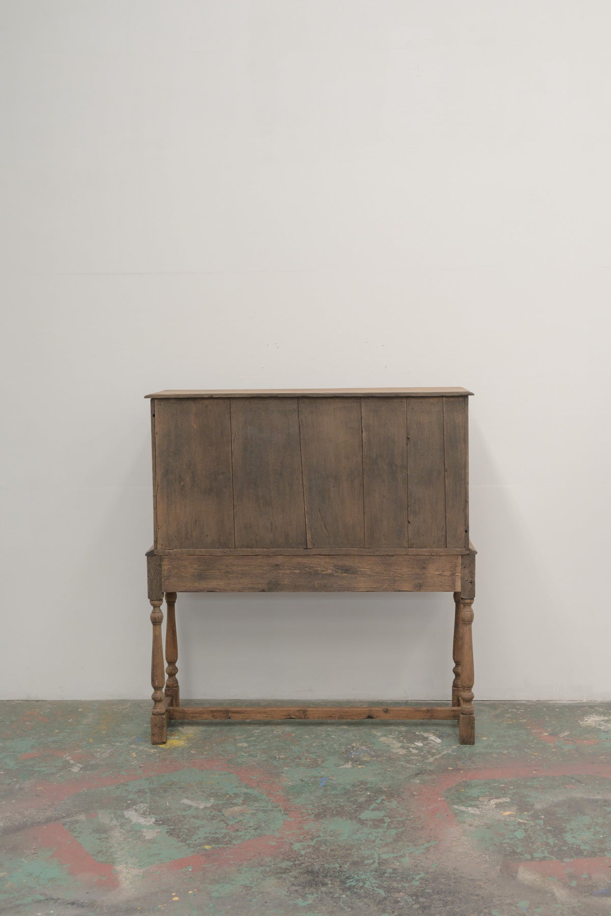 #0826 cabinet